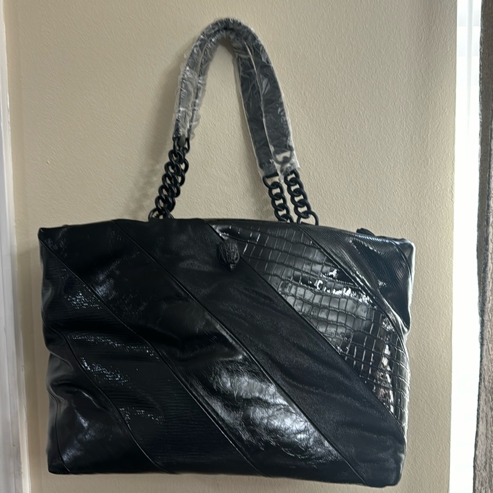 Kurt Geiger London
Kensington Quilted Leather Shopper Tote Bag